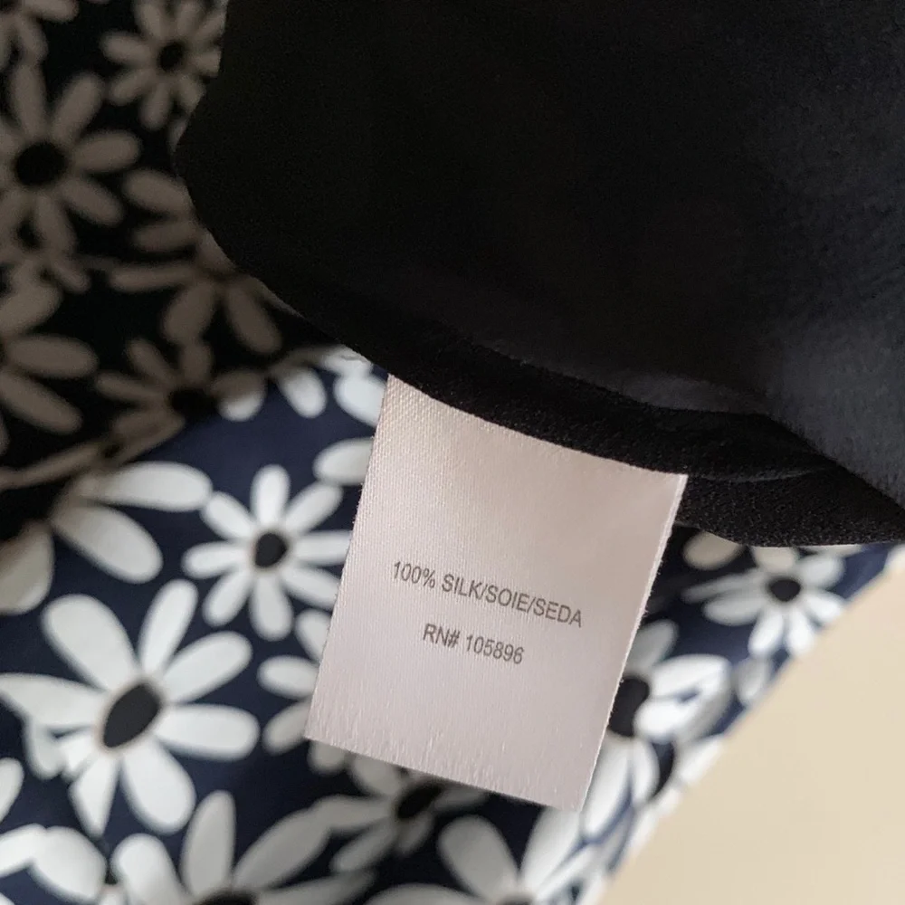 Worth • 6 • 100% Silk Navy Daisy Print Dress - Picture 7 of 8